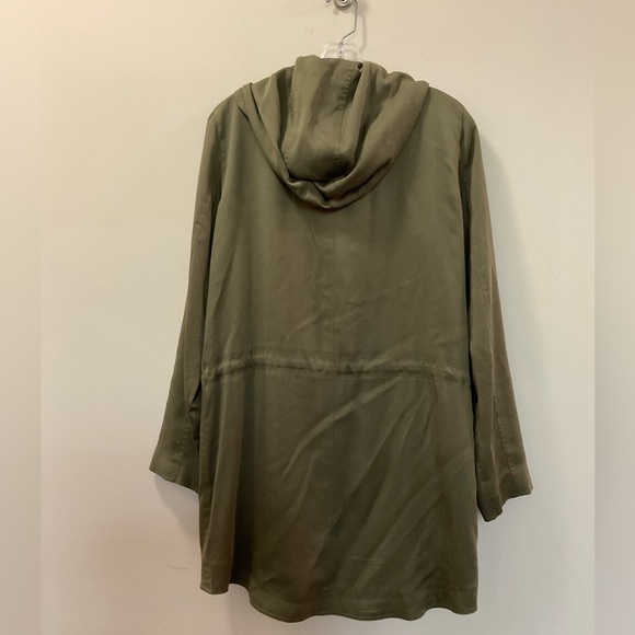 EILEEN FISHER Army Green Drawstring Waist Hooded Jacket Fully Lined Size S - Picture 2 of 8
